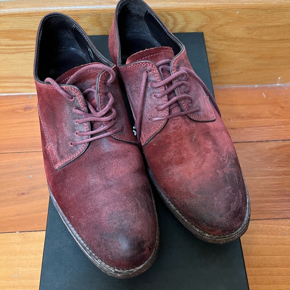 NDC made by hand Burgundy shoes!
